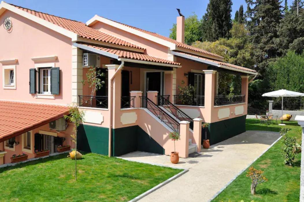 Villa Leo Junior *